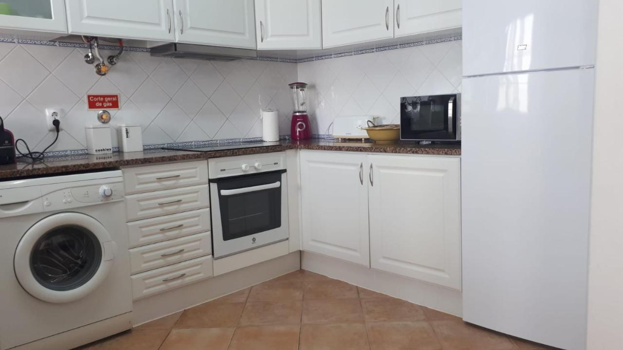 A Casinha Da Tita - Moradia Com Terraco Villa Zambujeira do Mar Luaran gambar