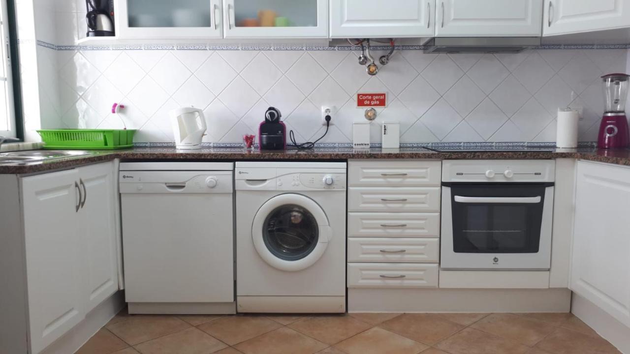 A Casinha Da Tita - Moradia Com Terraco Villa Zambujeira do Mar Luaran gambar